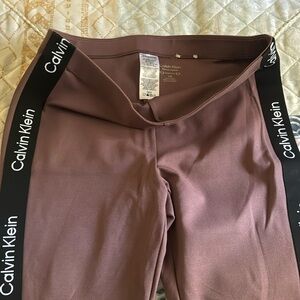 Calvin Klein size large performance stretch leggings new
